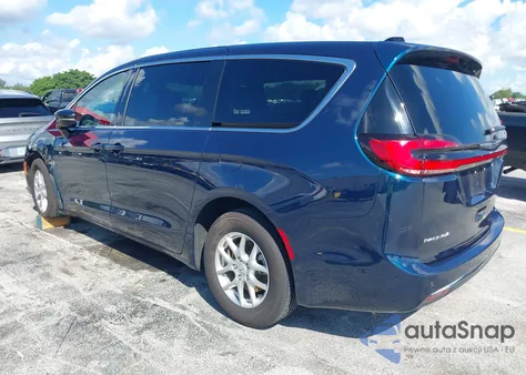 2025 Chrysler Pacifica Select из США, поврежденный, VIN 2C4RC1BG9SR578802